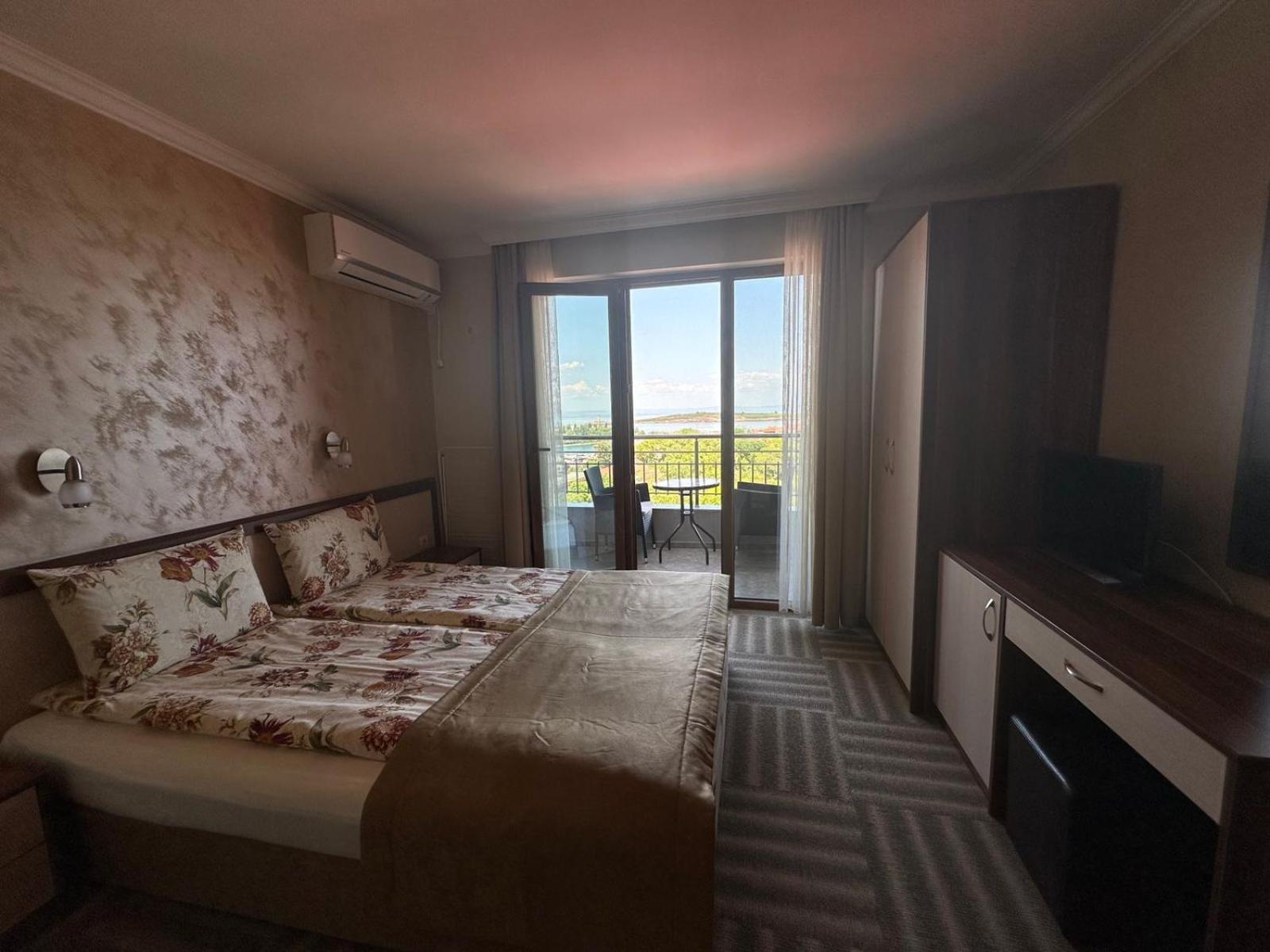 Family Hotel Radiana Sozopol Eksteriør bilde