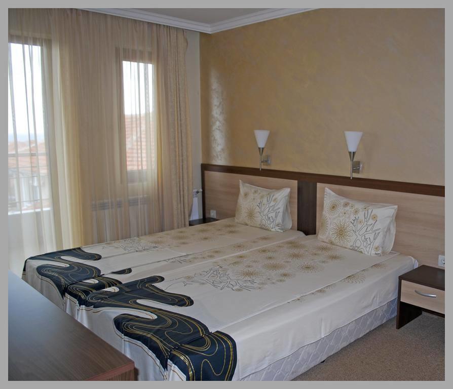 Family Hotel Radiana Sozopol Eksteriør bilde